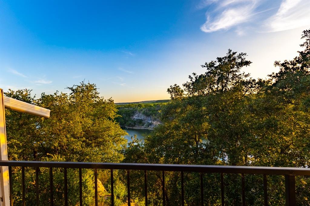 3033 Hells Gate Loop, Unit E206 Strawn, TX 76475 - Photo 25 of 33 Gallery Image 25