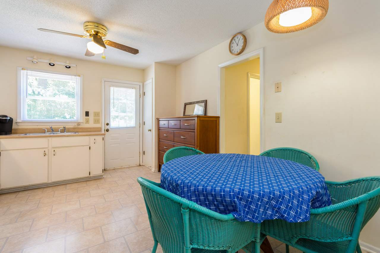 7834 Country Knoll Road Bahama, NC 27503 - Photo 12 of 25 Kitchen