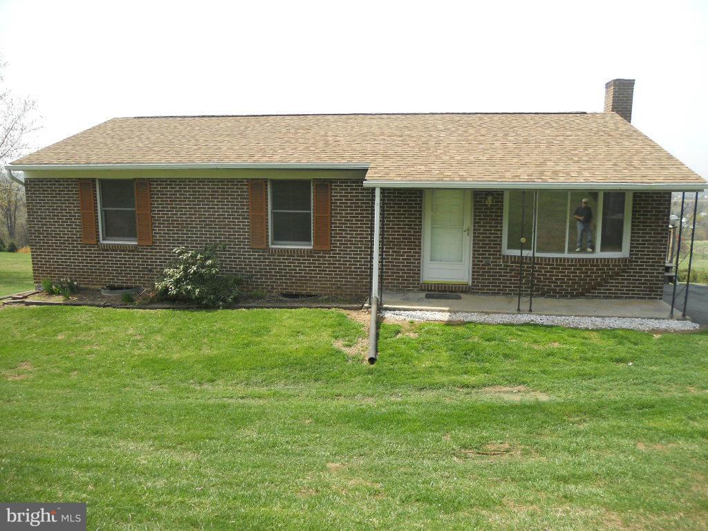 6122 Clevelandtown Road Boonsboro, MD 21713 - Photo 2 of 18 Exterior (General)