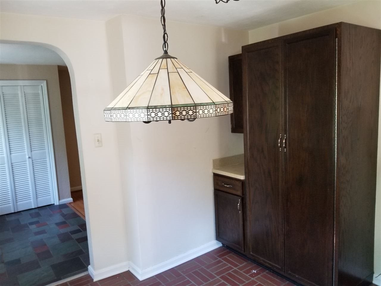 2095 Miller Road Huntington, WV 25701 - Photo 10 of 28 Gallery Image 10
