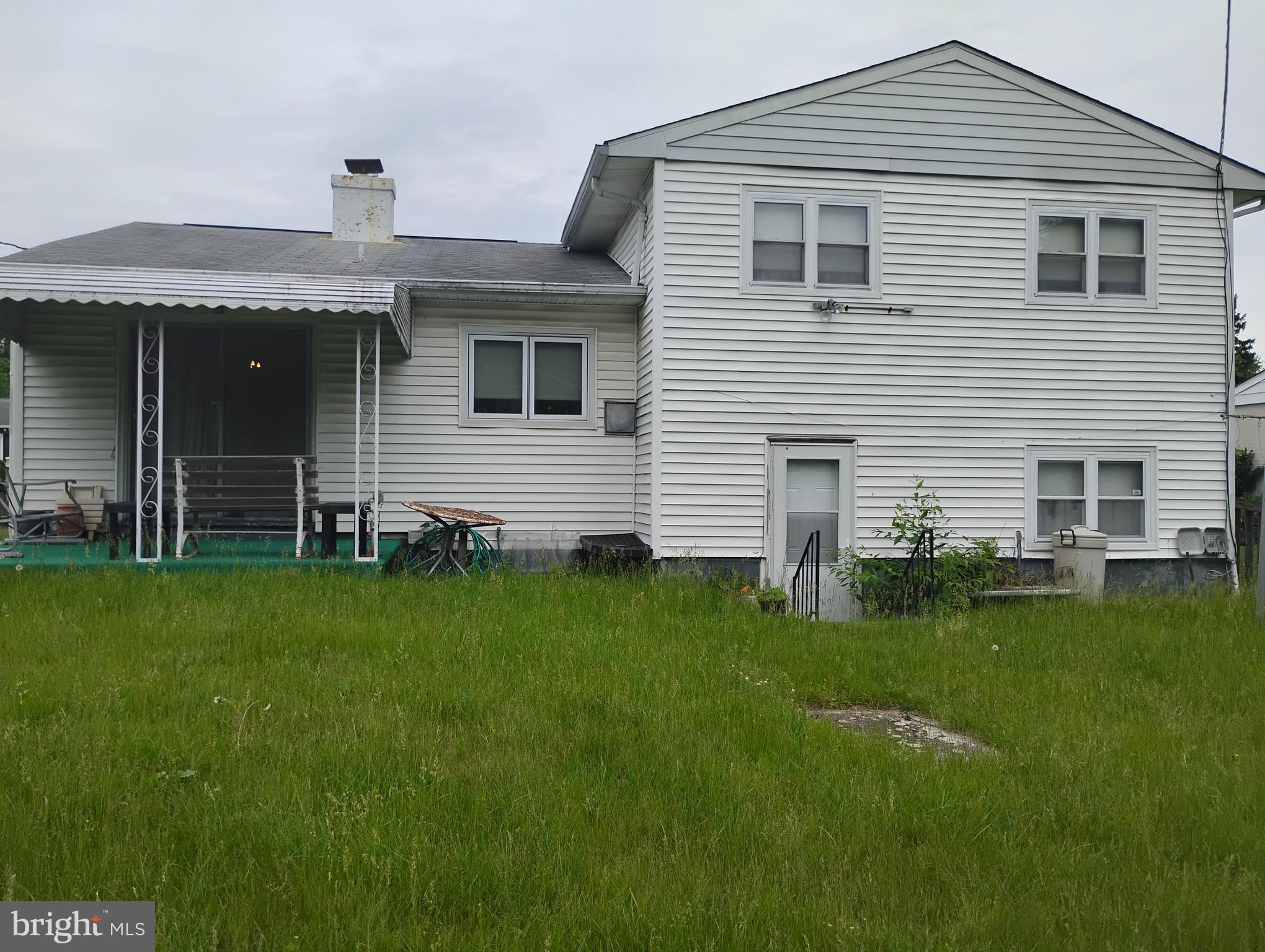 3733 Coronado Road Baltimore, MD 21244 - Photo 4 of 76