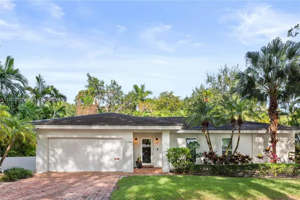 $2,198,000 | 6809 Mentone Street, Coral Gables, FL 33146