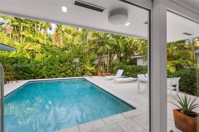 $2,198,000 | 6809 Mentone Street, Coral Gables, FL 33146