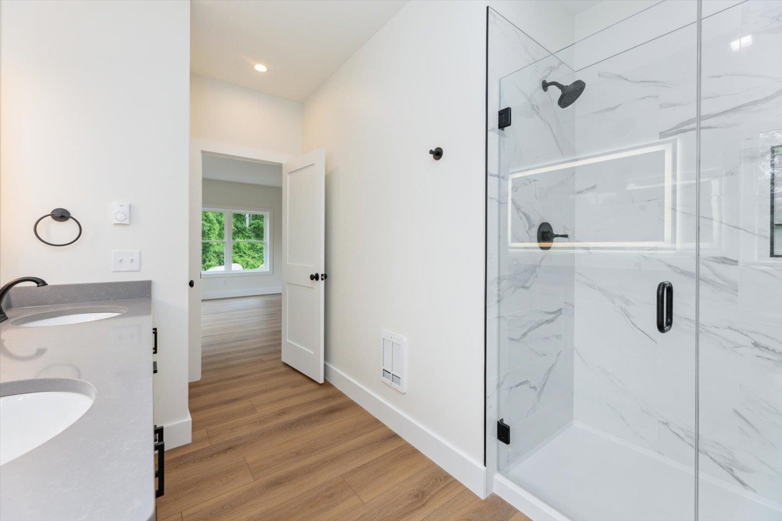 124 Forest Road Hancock, NH 03449 - Photo 18 of 27