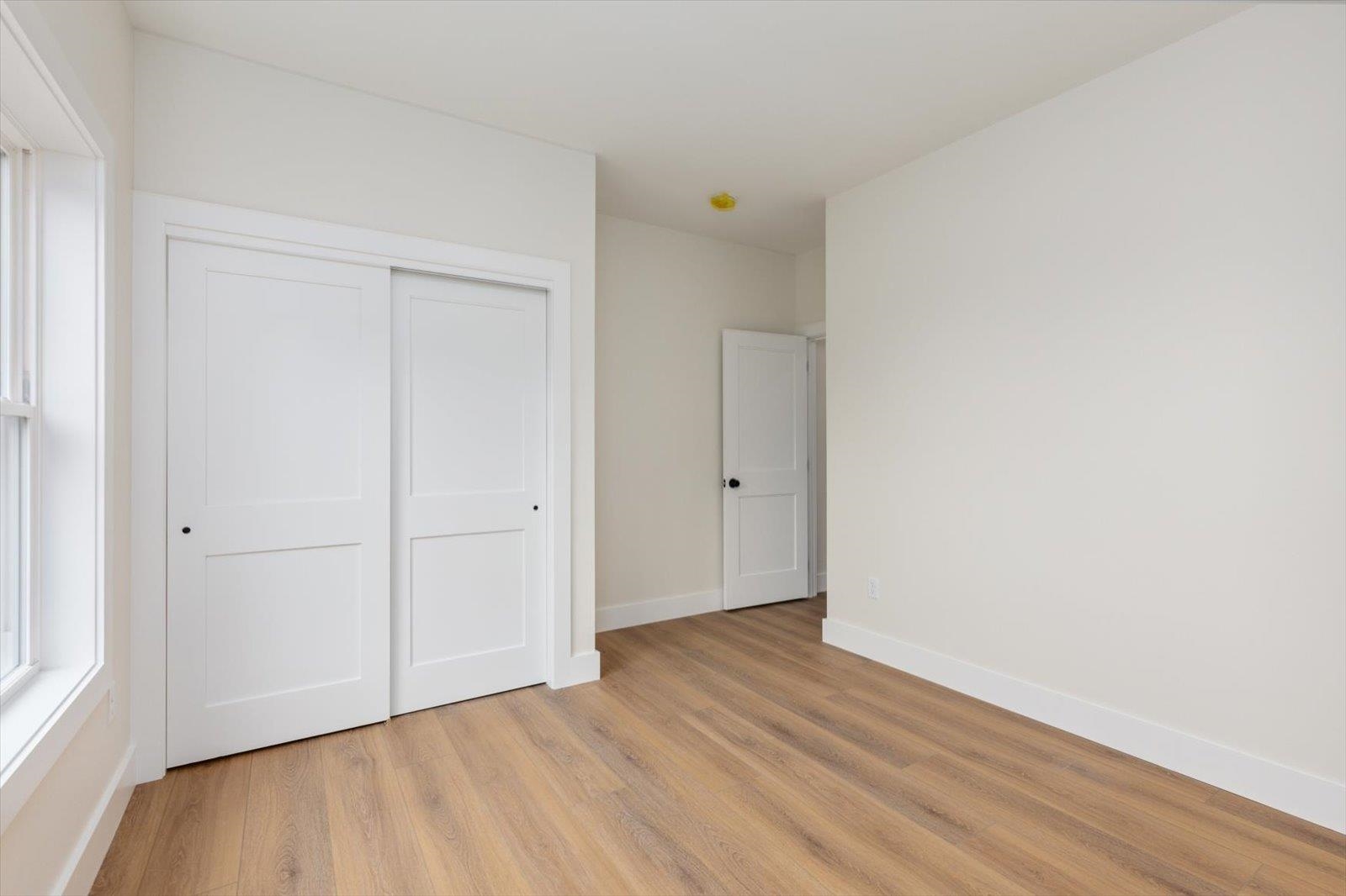 124 Forest Road Hancock, NH 03449 - Photo 8 of 27