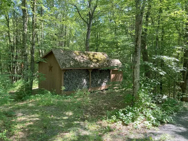 $685,000 | 152 Parkview Road, Springfield, VT 05156