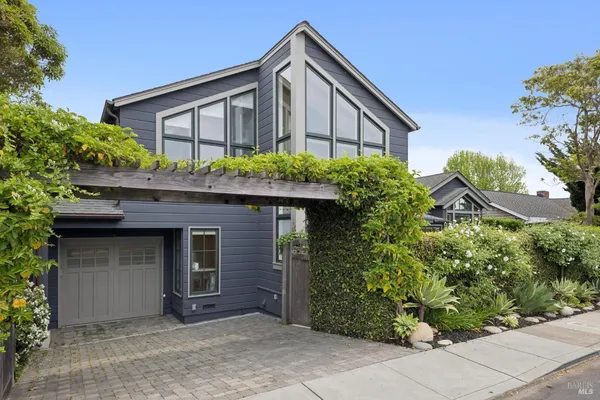$5,995,000 | 44 San Rafael Avenue, Belvedere, CA 94920