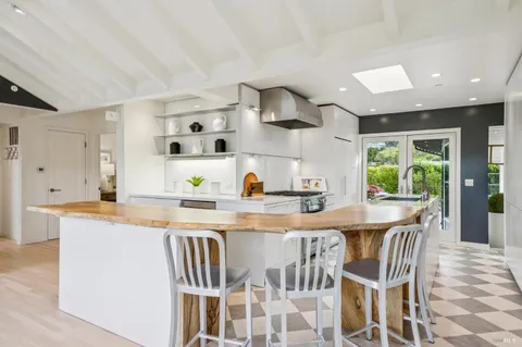 $5,995,000 | 44 San Rafael Avenue, Belvedere, CA 94920