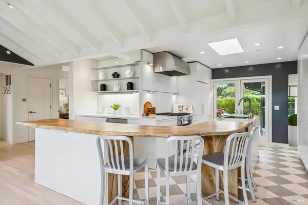 $5,995,000 | 44 San Rafael Avenue, Belvedere, CA 94920