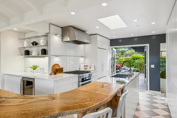 $5,995,000 | 44 San Rafael Avenue, Belvedere, CA 94920