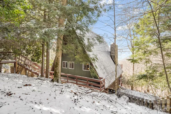$430,000 | 422 Glenaire Drive, Mars Hill, NC 28754