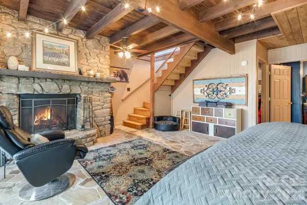 $430,000 | 422 Glenaire Drive, Mars Hill, NC 28754