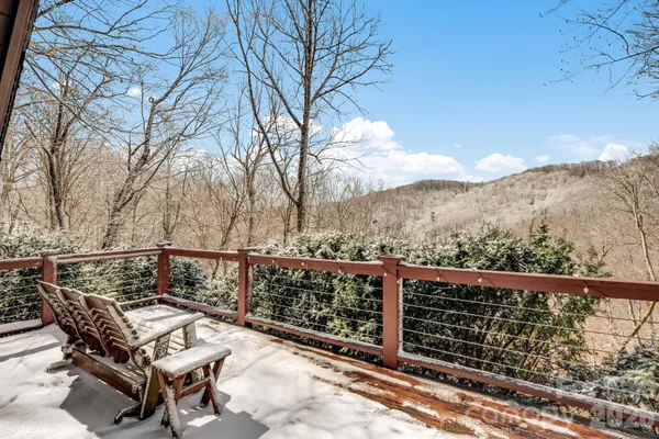 $430,000 | 422 Glenaire Drive, Mars Hill, NC 28754