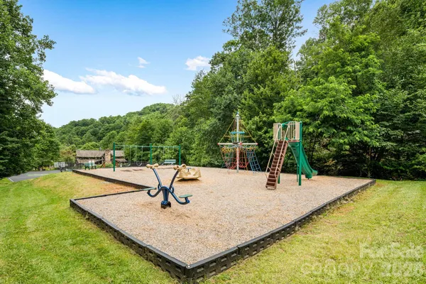 $430,000 | 422 Glenaire Drive, Mars Hill, NC 28754