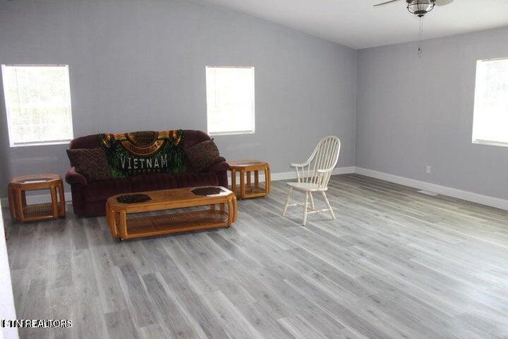 2915 Flat Hollow Road Speedwell, TN 37870 - Photo 16 of 31 18