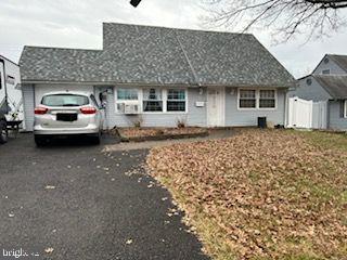 43 Mintleaf Road Levittown, PA 19056 - Photo 1 of 13 Gallery Image 1
