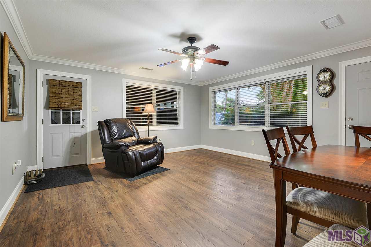 4925 West Green Ridge Drive Baton Rouge, LA 70814 - Photo 4 of 13 Living Room