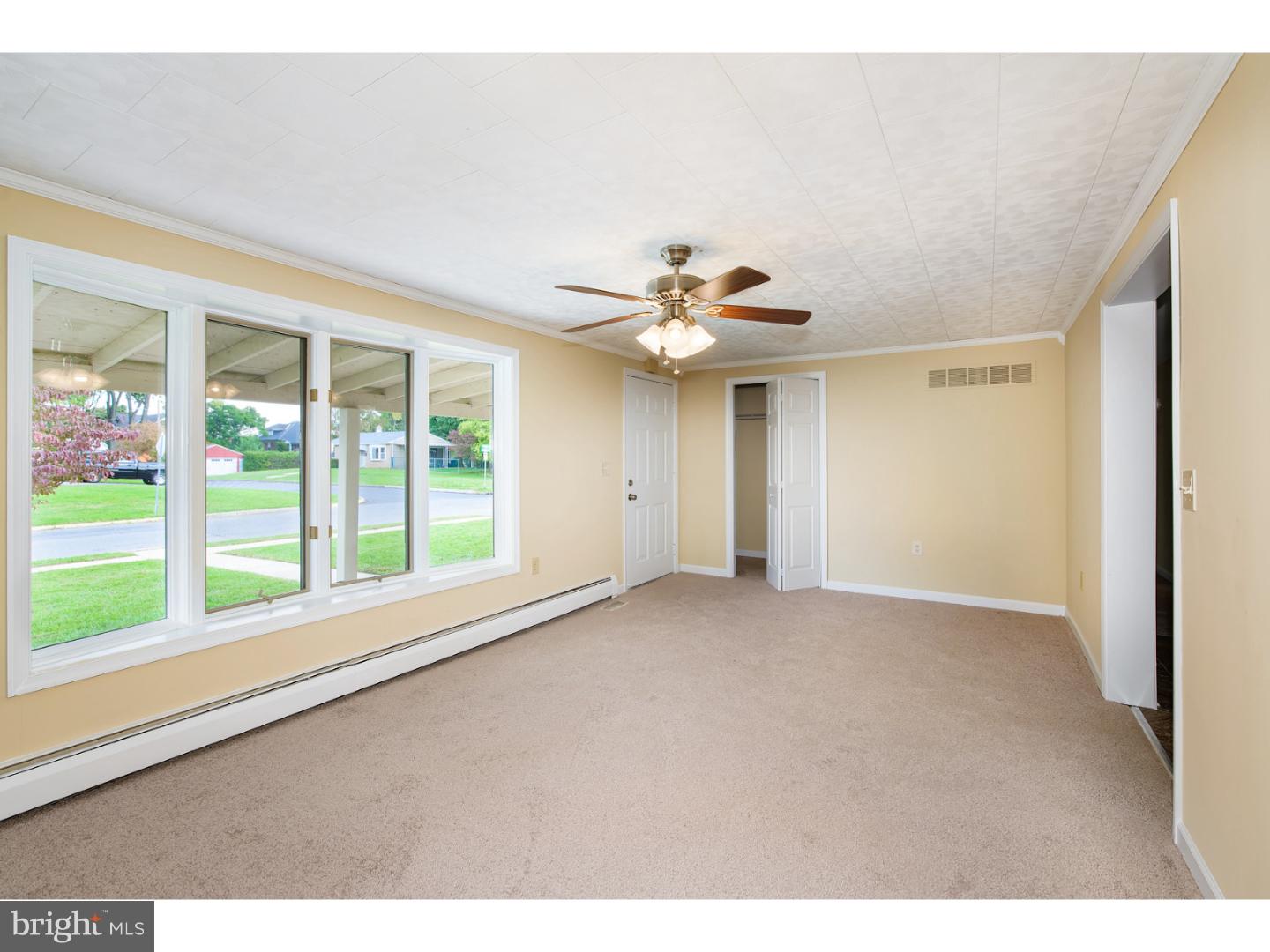 300 West Ruth Avenue Robesonia, PA 19551 - Photo 9 of 21 Living Room