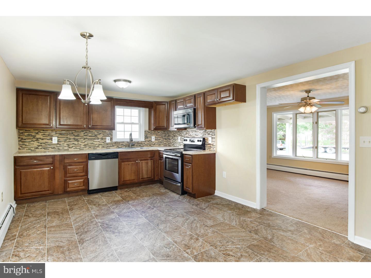 300 West Ruth Avenue Robesonia, PA 19551 - Photo 10 of 21 Kitchen