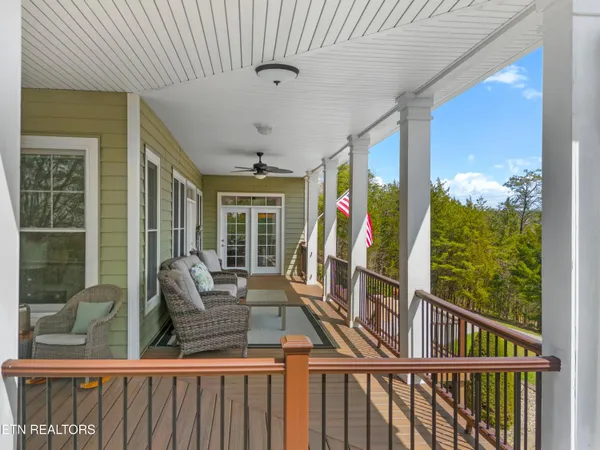 $1,299,000 | 2017 Paradise Hills Road, Dandridge, TN 37725