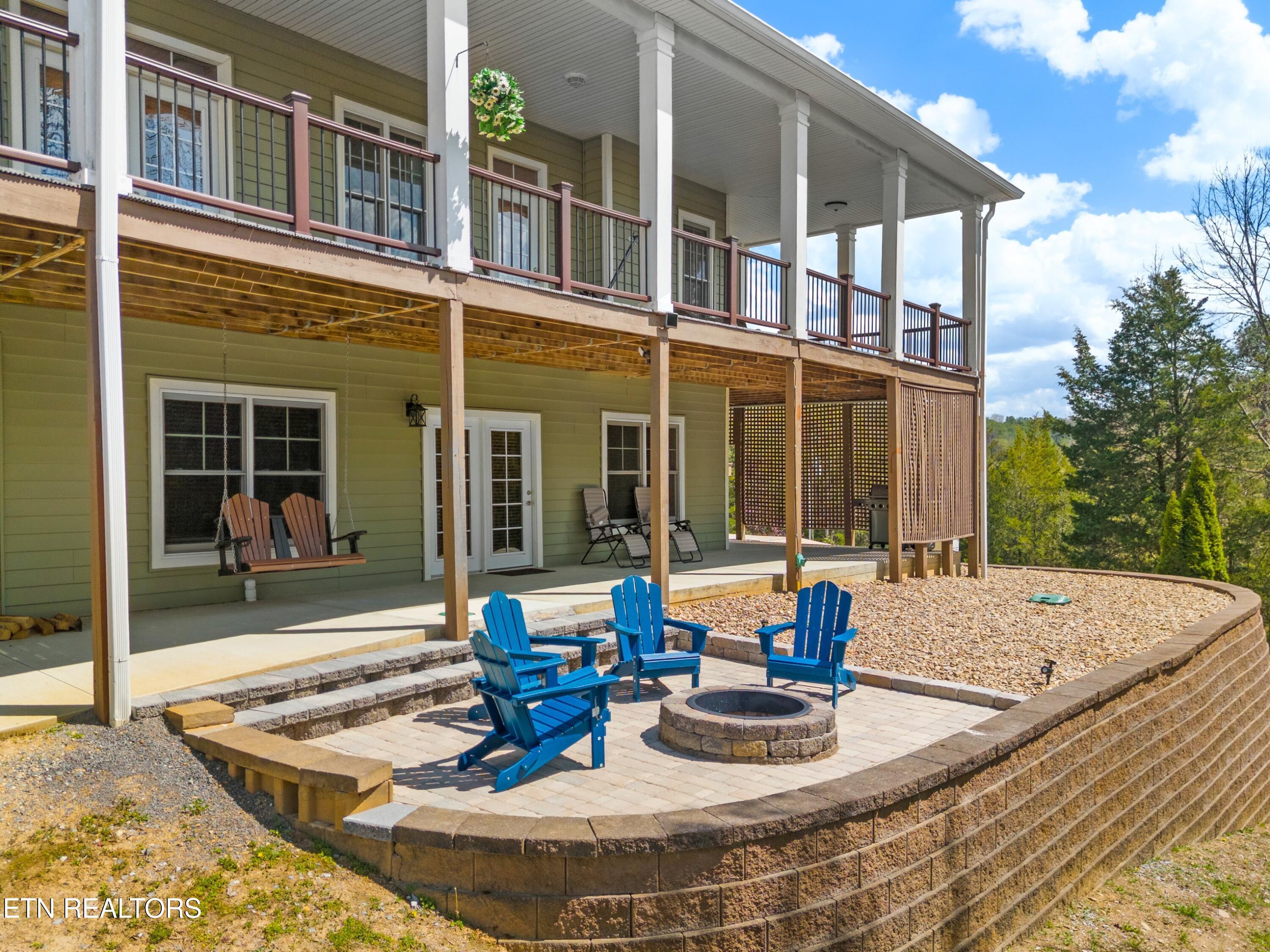 2017 Paradise Hills Road Dandridge, TN 37725 - Photo 47 of 57 048