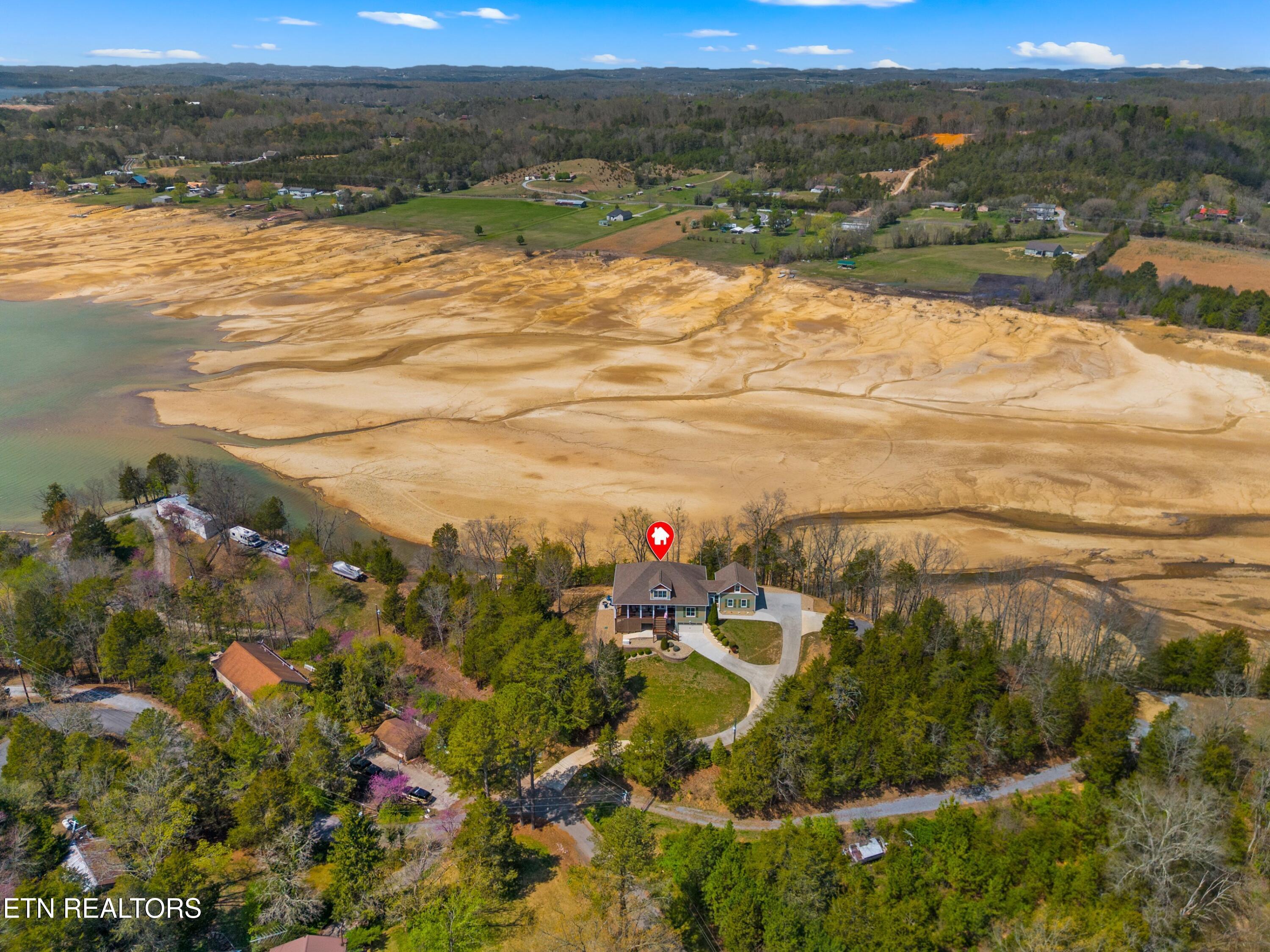 2017 Paradise Hills Road Dandridge, TN 37725 - Photo 53 of 57 058