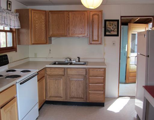 48 Teel Cove Road St. George, ME 04860 - Photo 16 of 22 Kitchen.