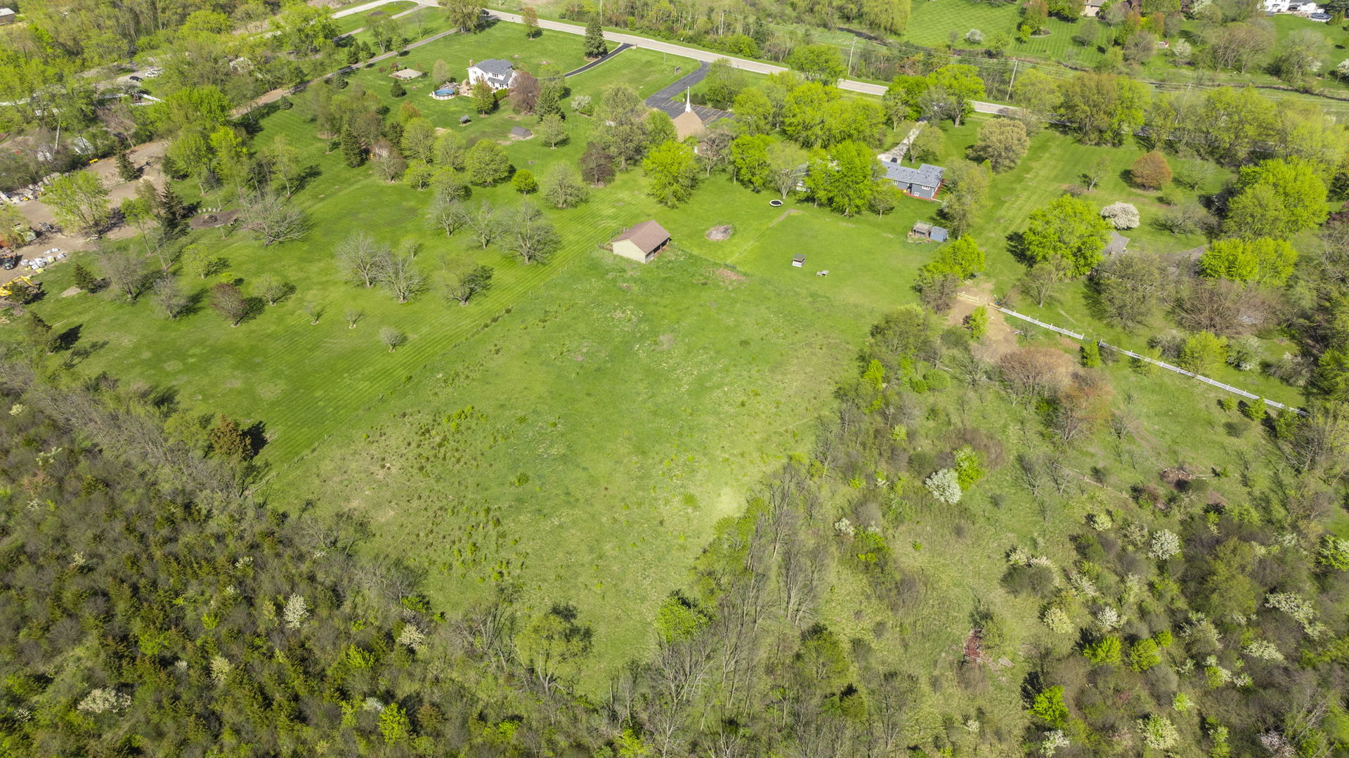 S888 Wenmoth Road Batavia, IL 60510 - Photo 32 of 40 a view of a big yard