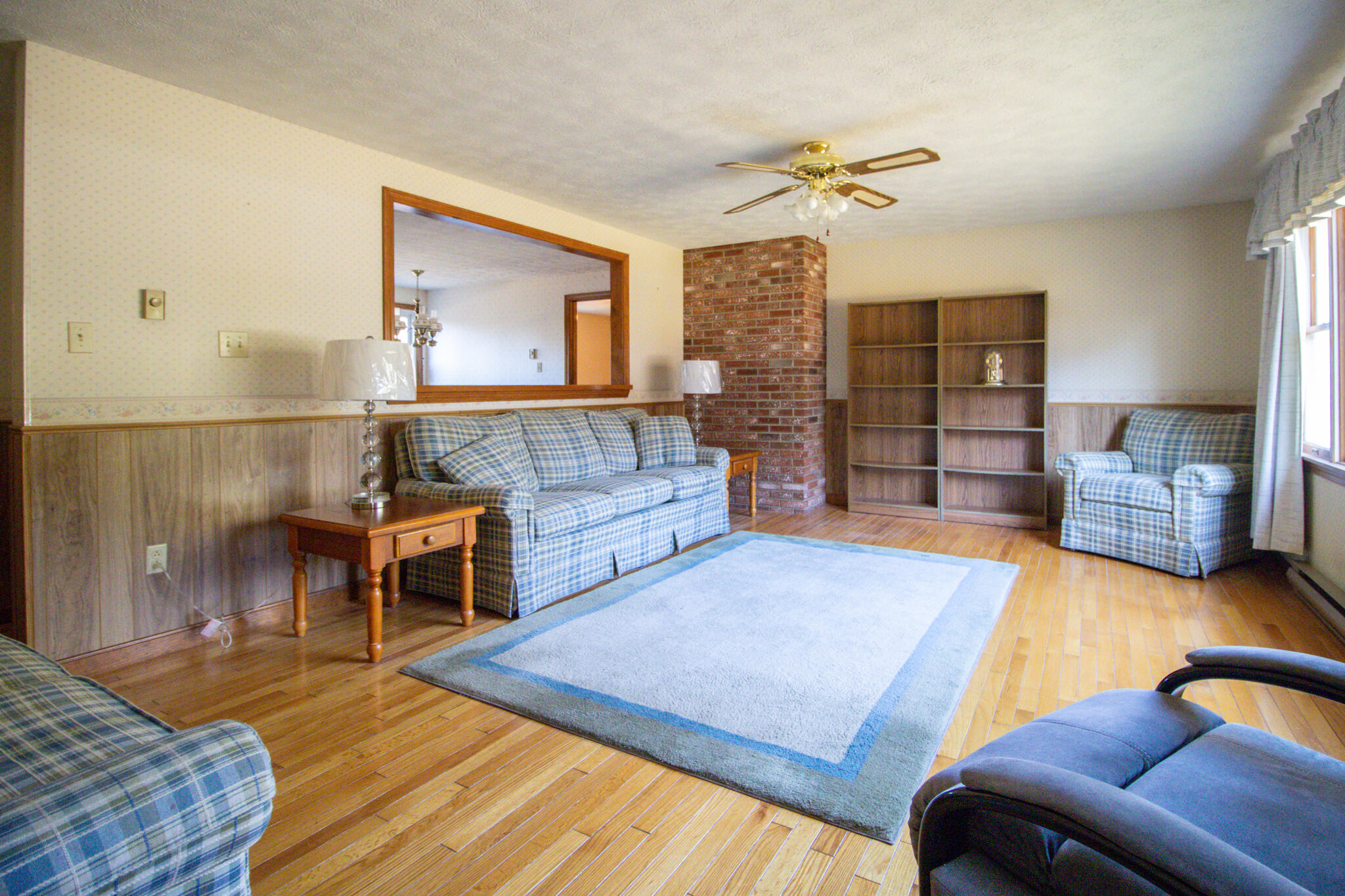 395 River Road Standish, ME 04084 - Photo 9 of 44 Open living room