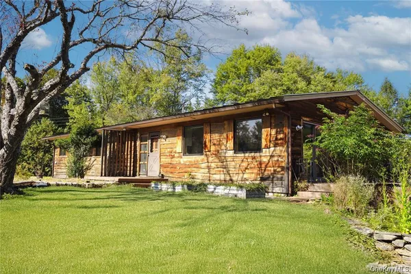 $575,000 | 6652 Highway 42, Woodbourne, NY 12788