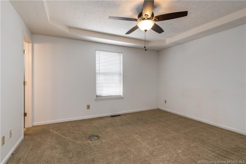 1210 Raspberry Way Jeffersonville, IN 47130 - Photo 18 of 30 Gallery Image 18