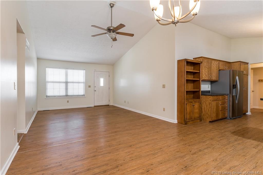 1210 Raspberry Way Jeffersonville, IN 47130 - Photo 5 of 30 Gallery Image 5