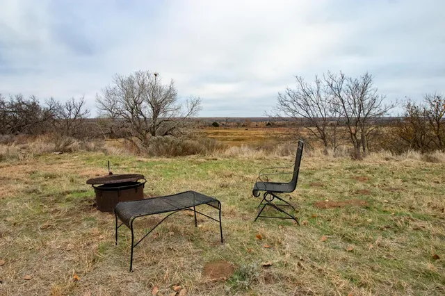 $1,500,000 | Triple S Canadian River Ranch, Canadian, TX 79014