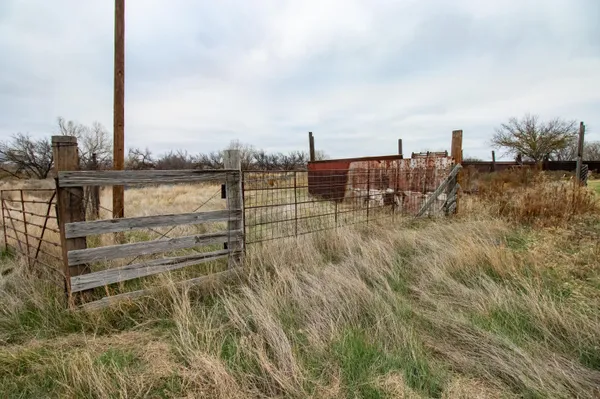 $1,500,000 | Triple S Canadian River Ranch, Canadian, TX 79014