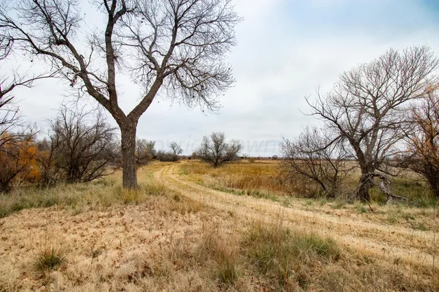 $1,500,000 | Triple S Canadian River Ranch, Canadian, TX 79014