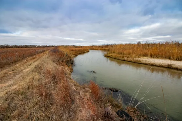 $1,500,000 | Triple S Canadian River Ranch, Canadian, TX 79014