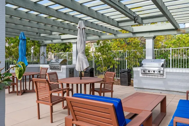 $655,000 | 4384 Nautilus Way, Unit 8, Oceanside, CA 92056