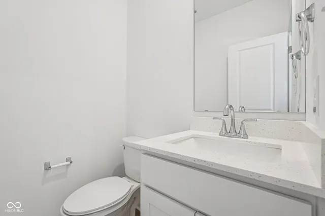 $339,995 | 1521 North Clearwater Drive, Greenfield, IN 46140