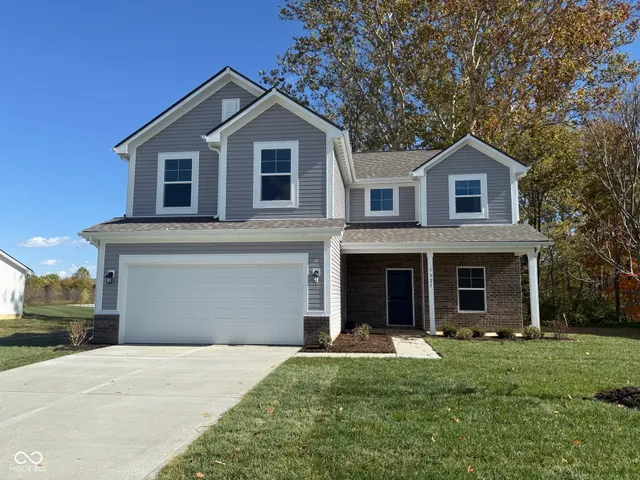 $339,995 | 1521 North Clearwater Drive, Greenfield, IN 46140