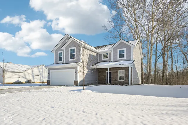 $339,995 | 1521 North Clearwater Drive, Greenfield, IN 46140