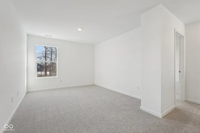 $339,995 | 1521 North Clearwater Drive, Greenfield, IN 46140