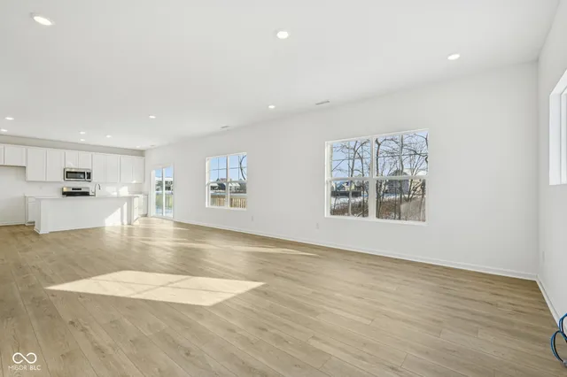 $339,995 | 1521 North Clearwater Drive, Greenfield, IN 46140