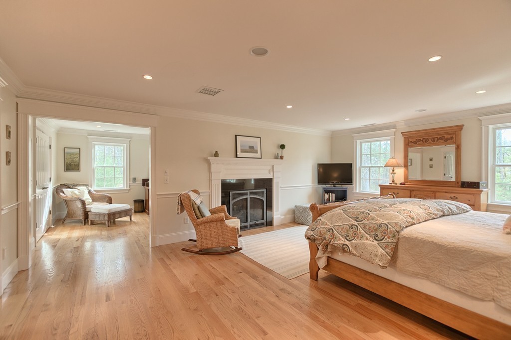 125 Hugh Cargill Road Concord, MA 01742 - Photo 13 of 26 Gallery Image 13