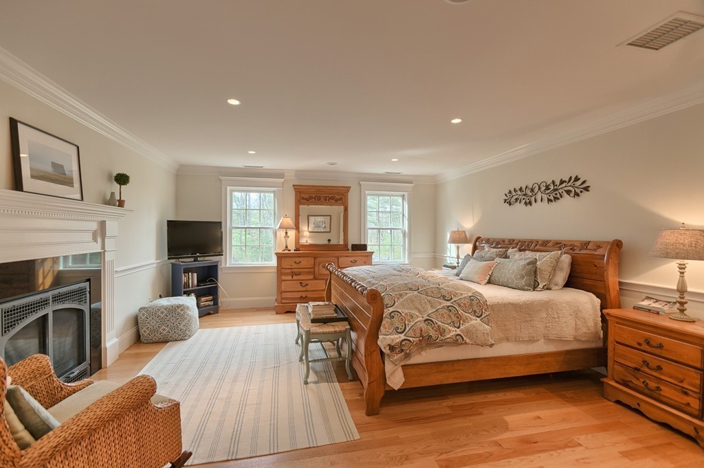 125 Hugh Cargill Road Concord, MA 01742 - Photo 14 of 26 Gallery Image 14