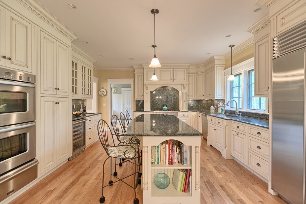 125 Hugh Cargill Road Concord, MA 01742 - Photo 8 of 26 Gallery Image 8