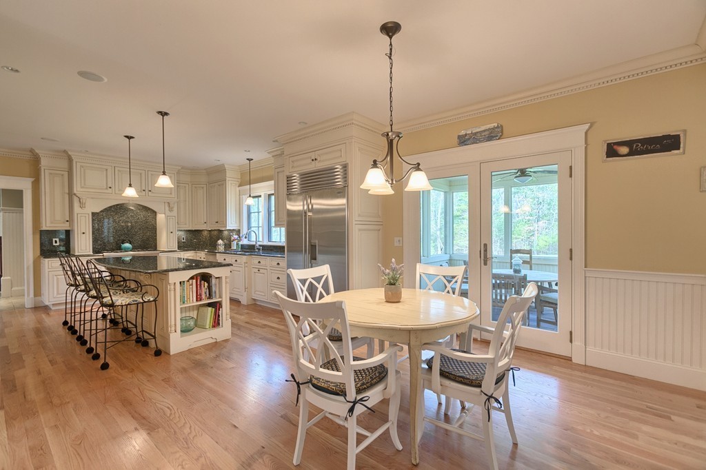 125 Hugh Cargill Road Concord, MA 01742 - Photo 9 of 26 Gallery Image 9