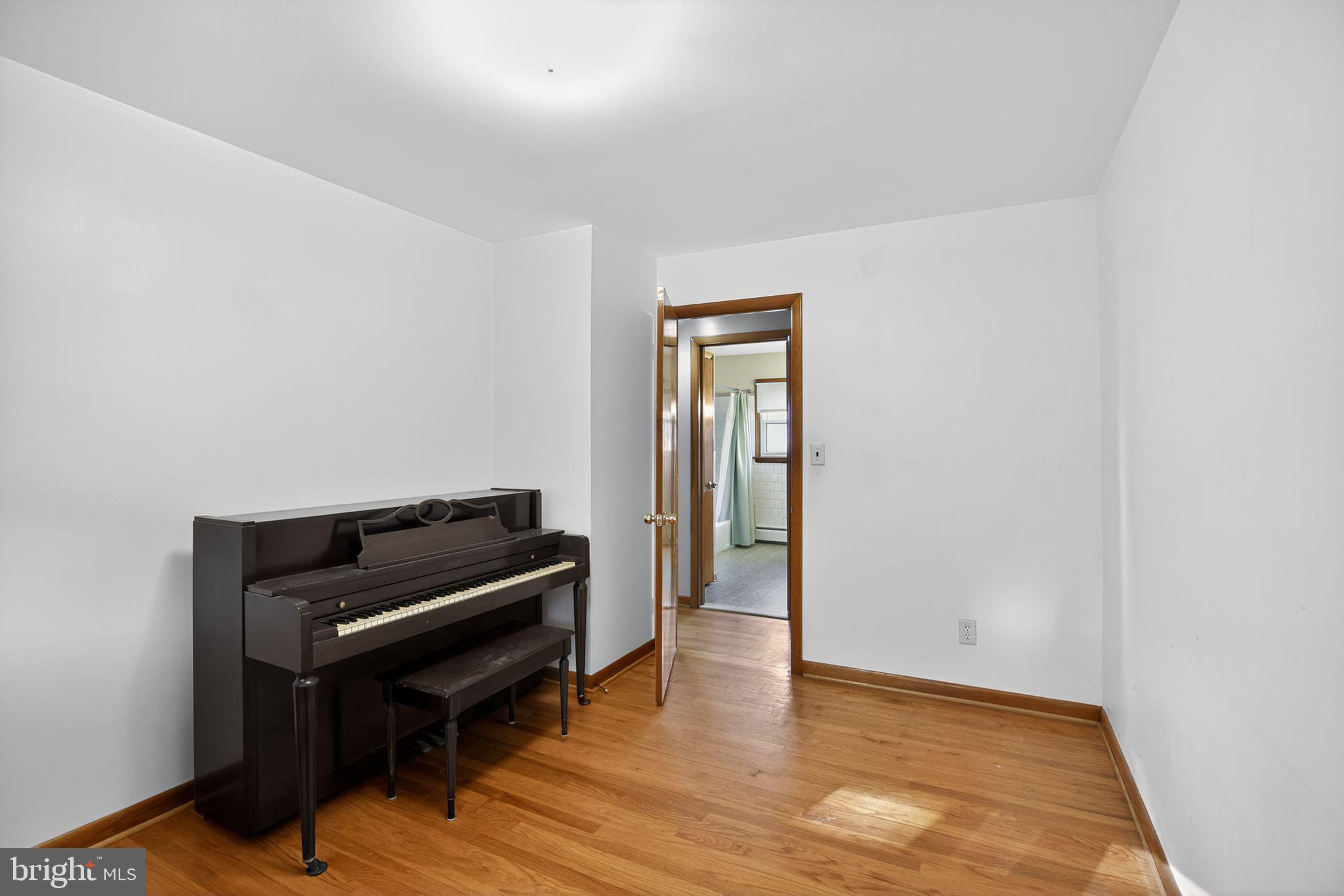 1110 Seneca Road Middle River, MD 21220 - Photo 18 of 38