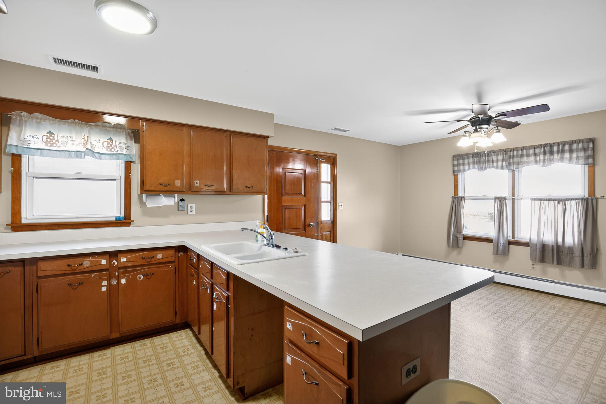 1110 Seneca Road Middle River, MD 21220 - Photo 8 of 38