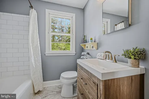 $540,000 | 3 Ridgewood Circle, Wilmington, DE 19809