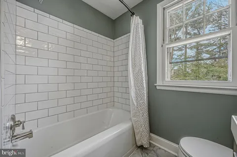 $540,000 | 3 Ridgewood Circle, Wilmington, DE 19809